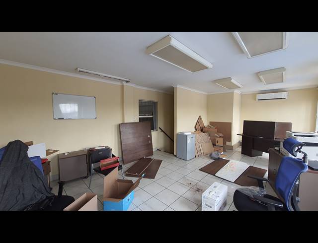 435M² WAREHOUSE TO LET IN SEBENZA